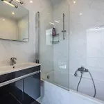 Luxurious 5 Bedroom Pool, 3min From St Julian's *