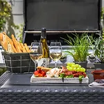 Βίλα Luxurious 5 Bedroom Pool, 3min From St Julian's *