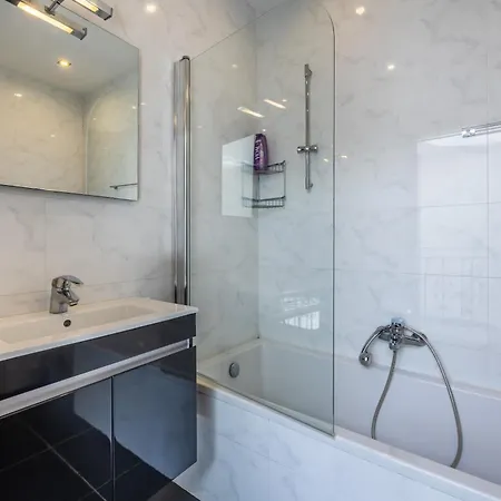 Luxurious 5 Bedroom Pool, 3min From St Julian's *