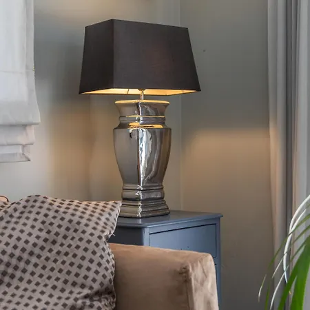 Luxurious 5 Bedroom Pool, 3min From St Julian's * Is-Swieqi