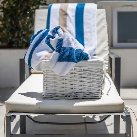 Βίλα Luxurious 5 Bedroom Pool, 3min From St Julian's *