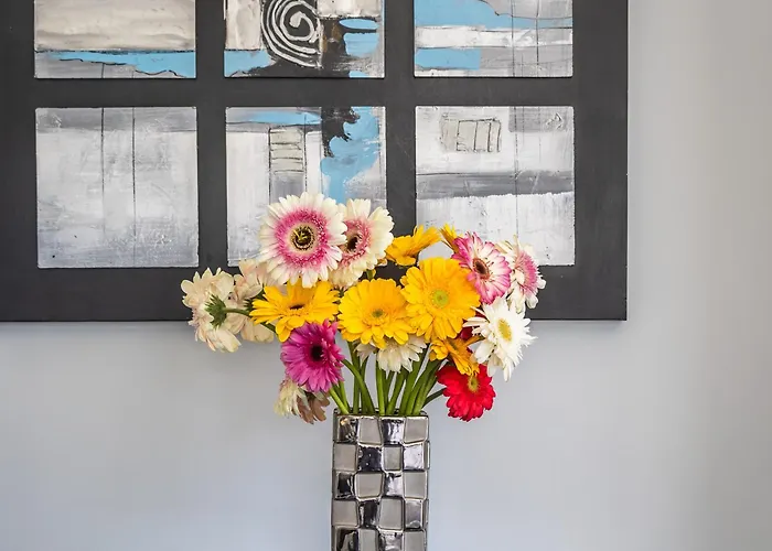 Luxurious 5 Bedroom Pool, 3min From St Julian's * Is-Swieqi