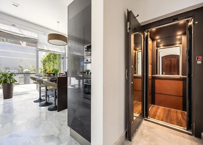 Luxurious 5 Bedroom Pool, 3min From St Julian's