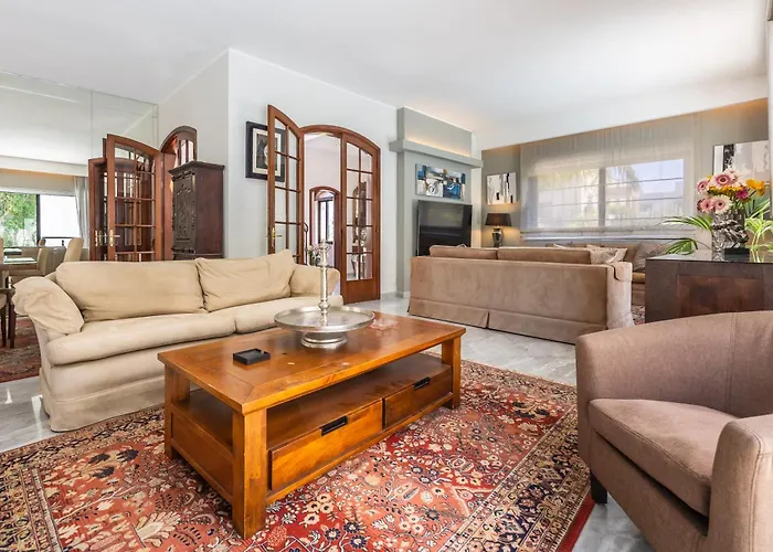 Villa Luxurious 5 Bedroom Pool, 3min From St Julian's