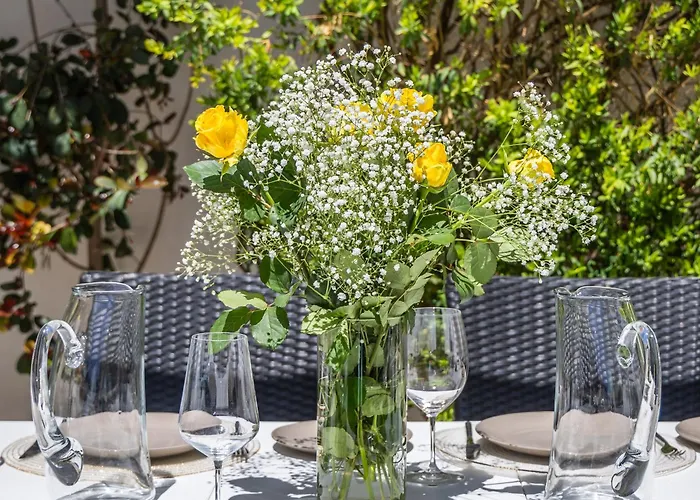 Vila Luxurious 5 Bedroom Pool, 3min From St Julian's